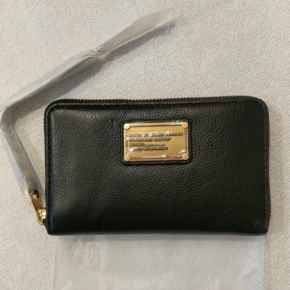 Marc by Marc Jacobs Classic Q Wingman Black New